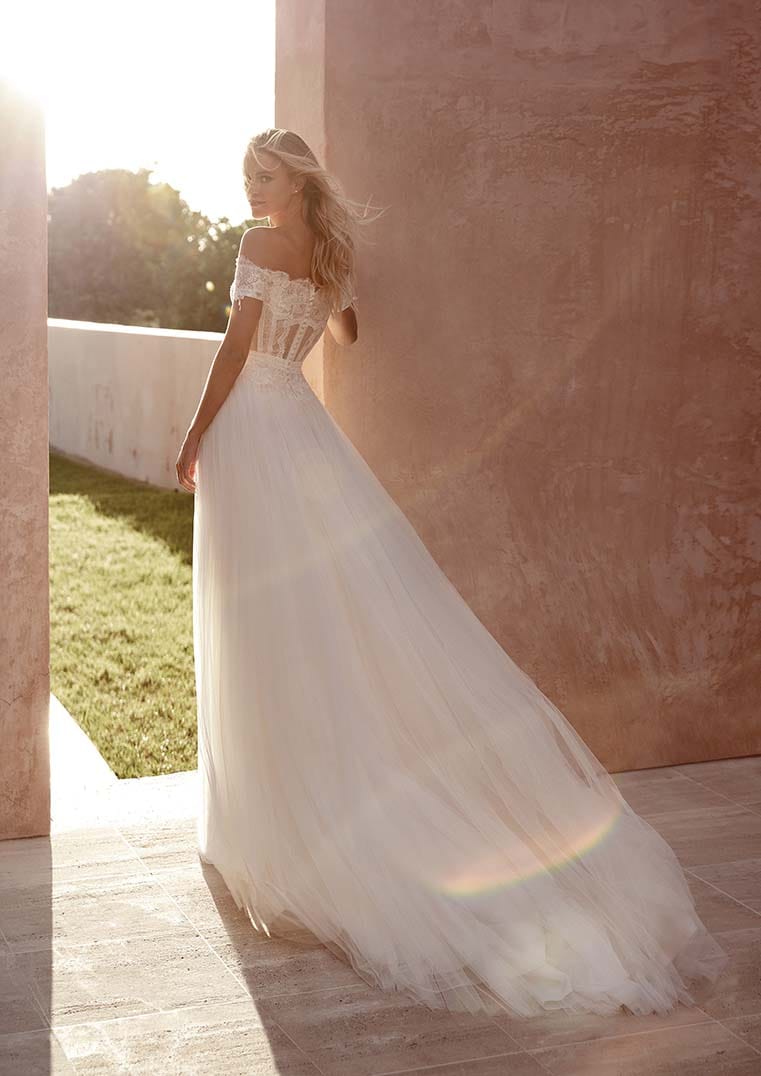 pronovias off-the-shoulder wedding dress reviews EVARLY | Princess off-the-shoulders bridal dress