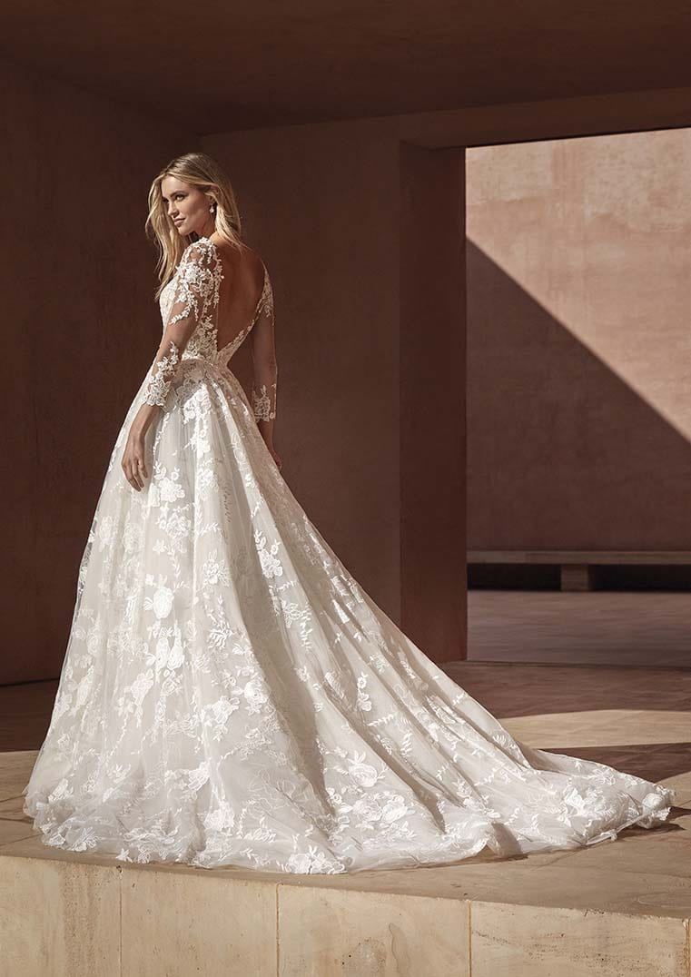 Pronovias: Garda Camellia Wedding Gown | Bridal Store | Wedding Dresses in Toronto Pronovias: Garda Camellia Wedding Gown | Bridal Store | Wedding Dresses in Toronto