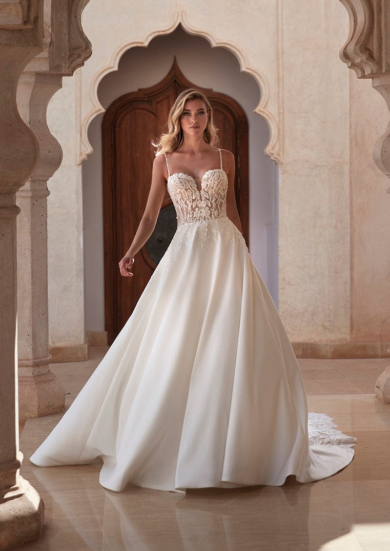 Pronovias Wedding Dress Pronovias: Misti