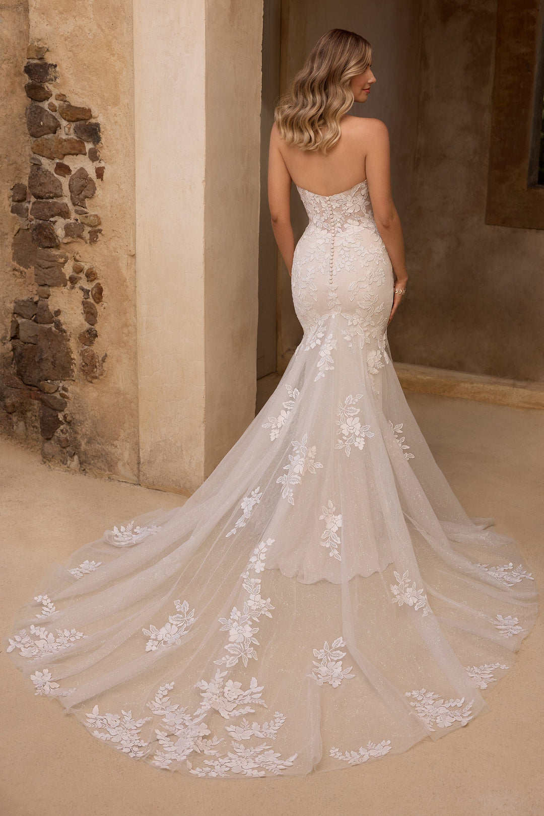 lulu wedding dresses dress (medium) Lulus M (8-10) this timeless piece features graceful long sleeves and an understated floral motif that exudes quiet beauty Sophia Tolli: Y3144 - Lulu