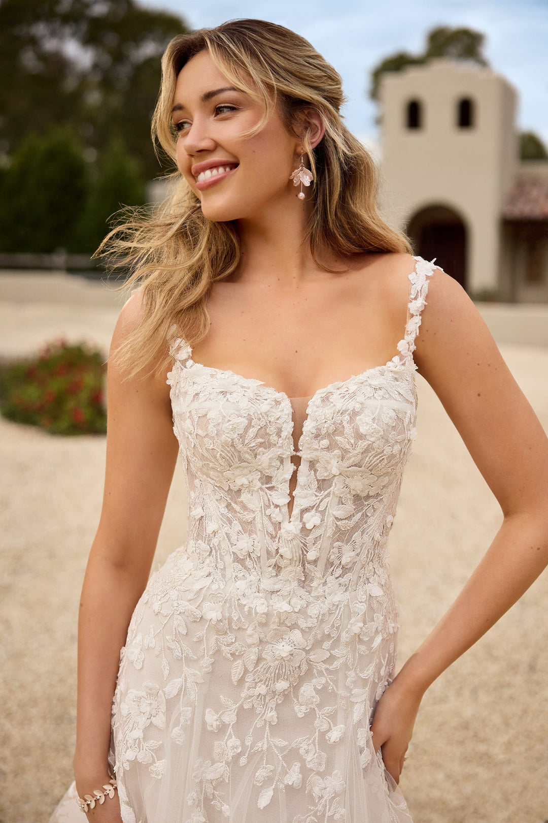 Sophia Tolli: Y3151 Kirabella – Camellia Wedding Gown Bridal