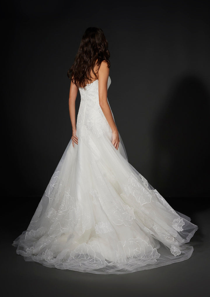 Vera Wang Wedding Dress Vera Wang: Albine