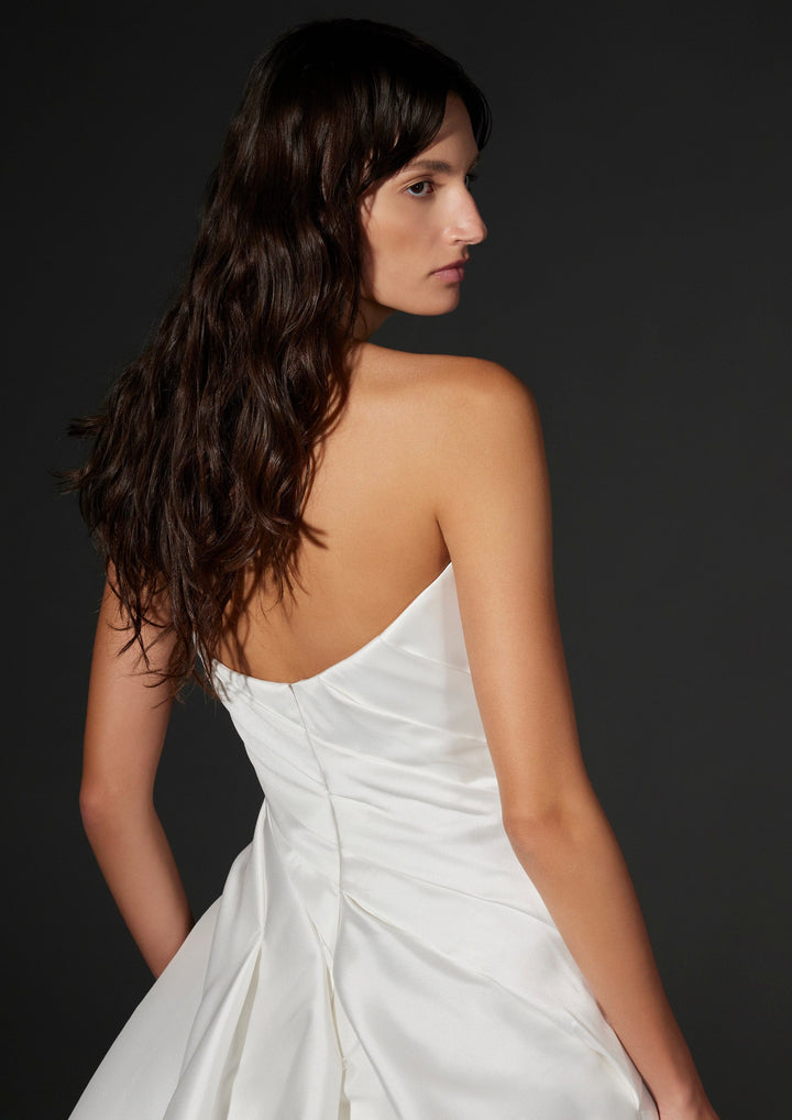 Vera Wang Wedding Dress Vera Wang: Alixe