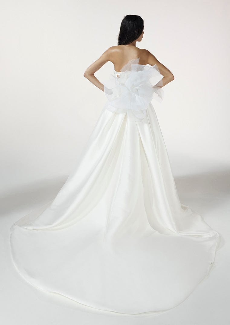 Vera Wang Wedding Dress Vera Wang: Faustina