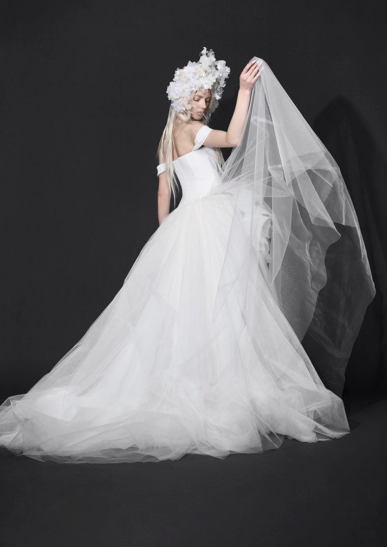 Vera Wang Wedding Dress Vera Wang: Freda