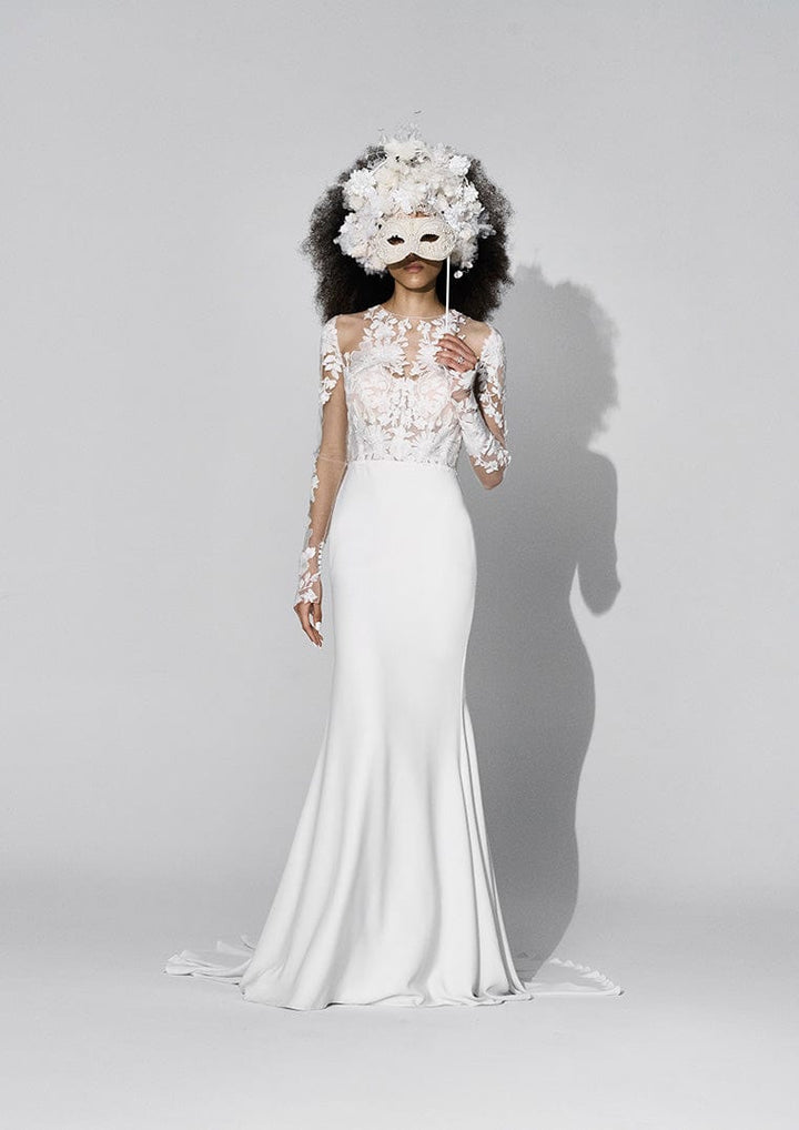 Vera Wang: Henar Camellia Wedding Gown | Bridal Store | Wedding Dresses in Toronto Vera Wang: Henar Camellia Wedding Gown | Bridal Store | Wedding Dresses in Toronto