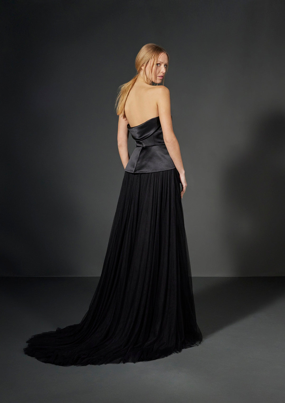 Vera Wang: Cela Camellia Wedding Gown | Bridal Store | Wedding Dresses in Toronto Vera Wang: Cela Camellia Wedding Gown | Bridal Store | Wedding Dresses in Toronto