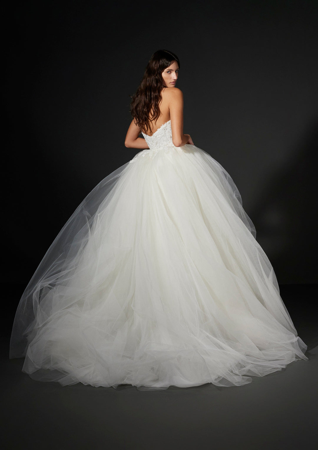 Vera Wang: Cyren – Camellia Wedding Gown | Bridal Store Vera Wang: Cyren – Camellia Wedding Gown | Bridal Store