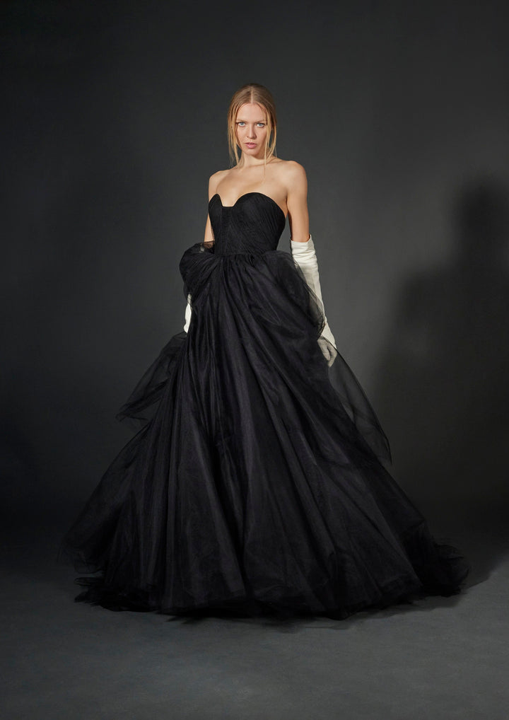 black vera wang bridesmaid dresses Vera Wang 2000's Black Beaded Belted Drop Waist Gown (Large) sororit