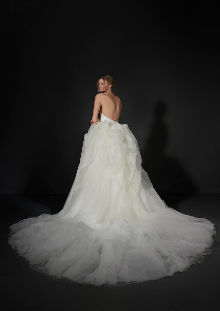 Vera Wang Wedding Dress Vera Wang: Vera Wang: Flore