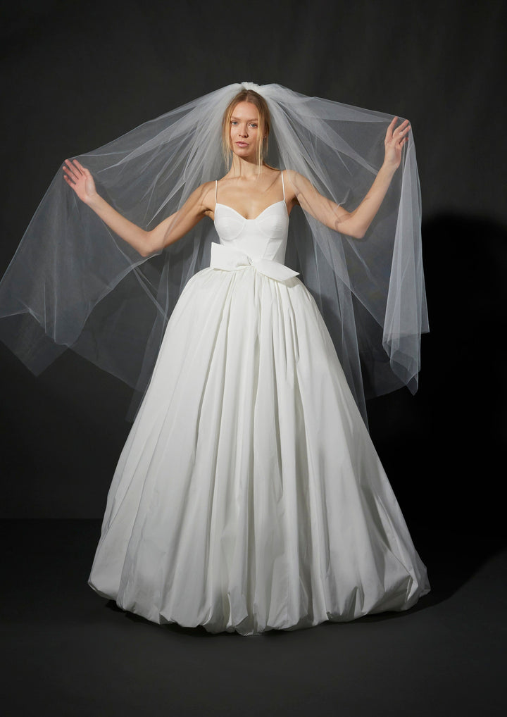 Vera Wang Wedding Dress 0 / Off White Vera Wang: Vera Wang: Lisieu