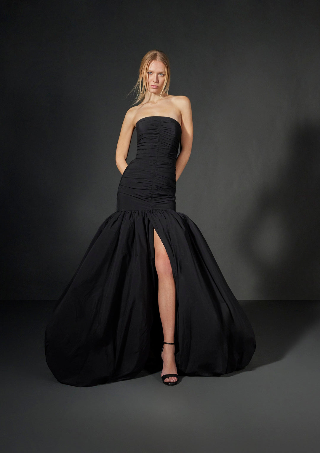 Vera Wang Wedding Dress 0 / Black Vera Wang: Vera Wang: Luie