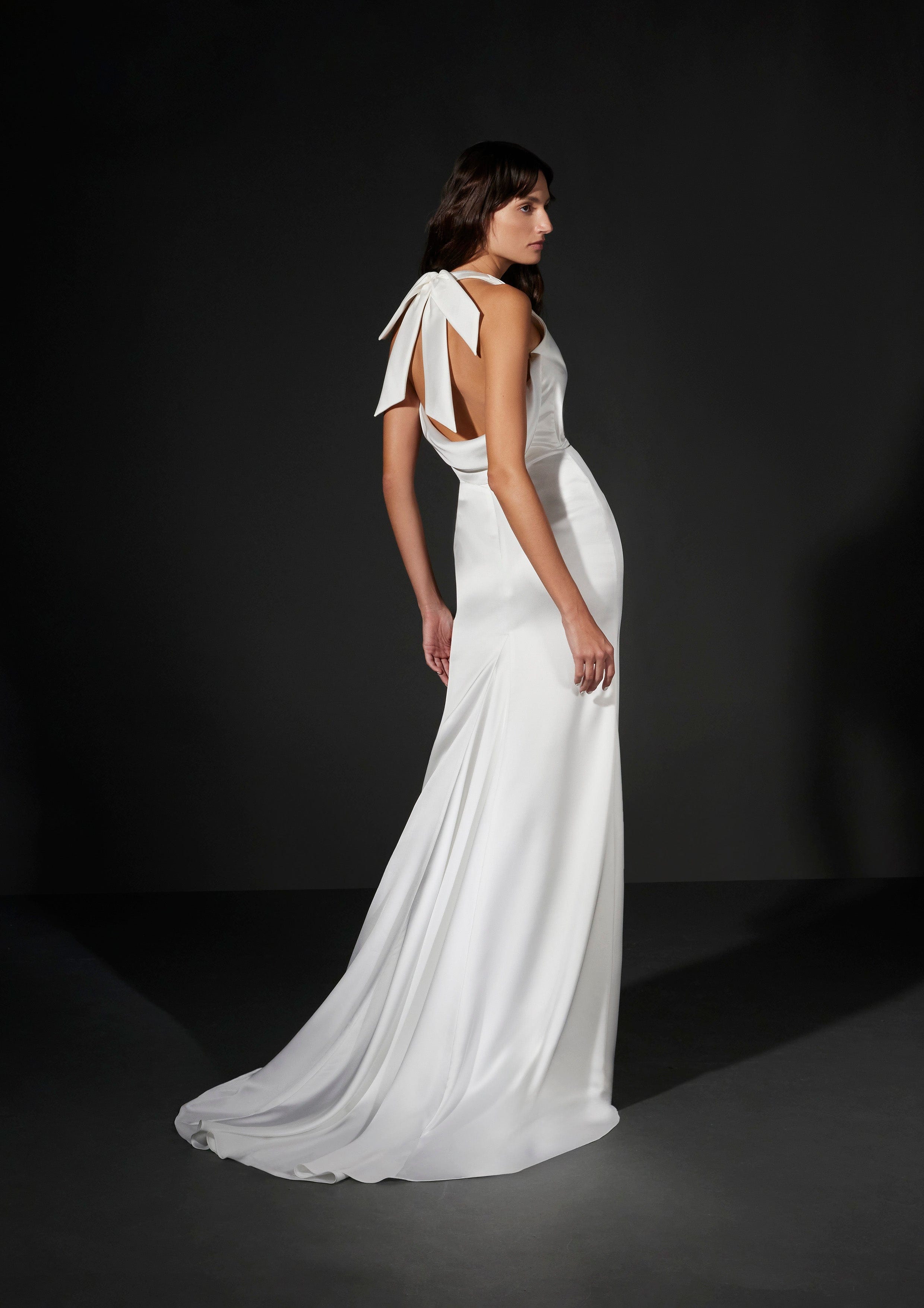 Vera Wang: Maeva – Camellia Wedding Gown | Bridal Store | Wedding