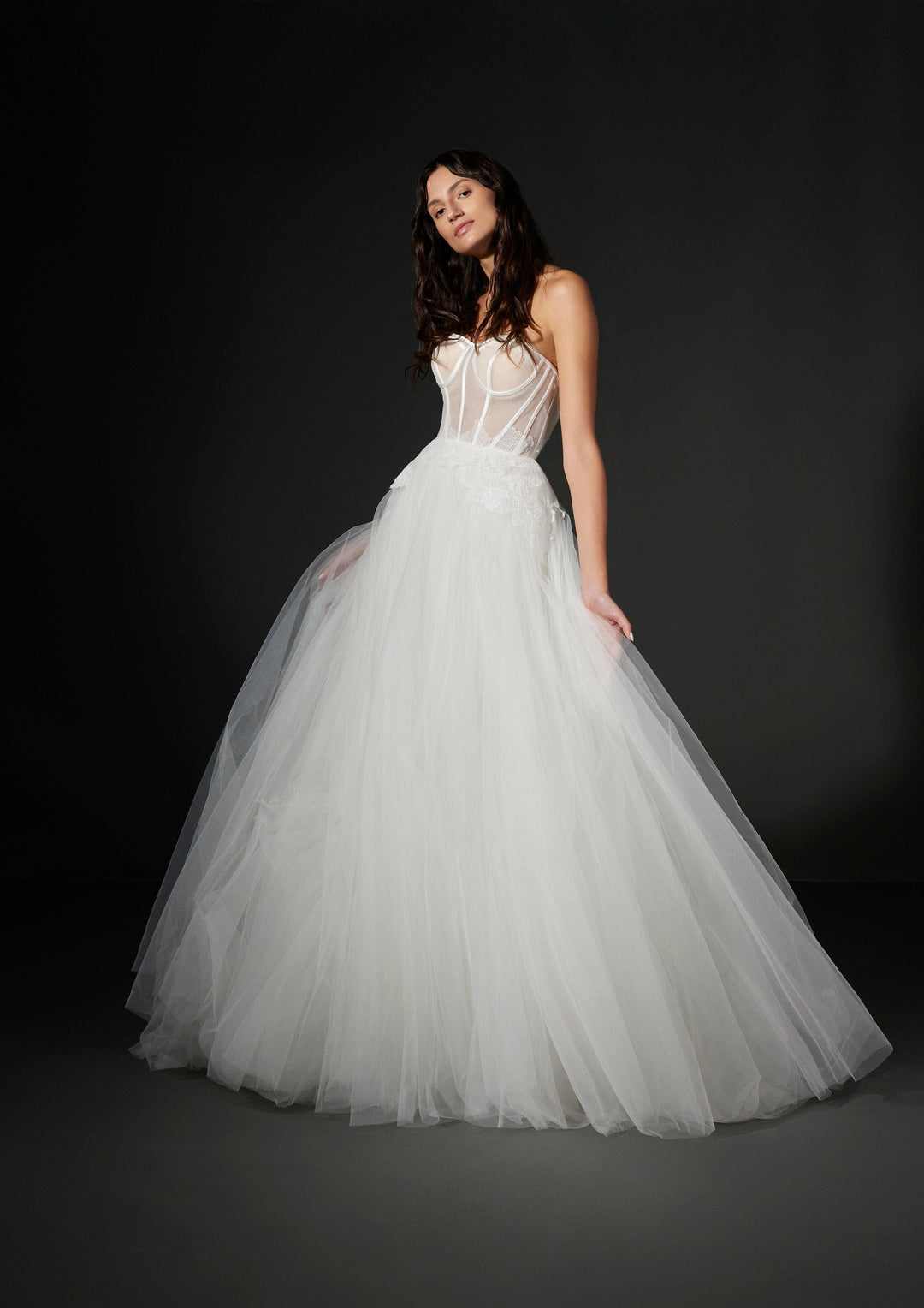 Vera Wang: Mai – Camellia Wedding Gown | Bridal Store Vera Wang: Mai – Camellia Wedding Gown | Bridal Store