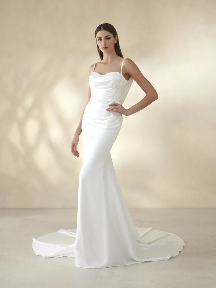 Pronovias: Wave