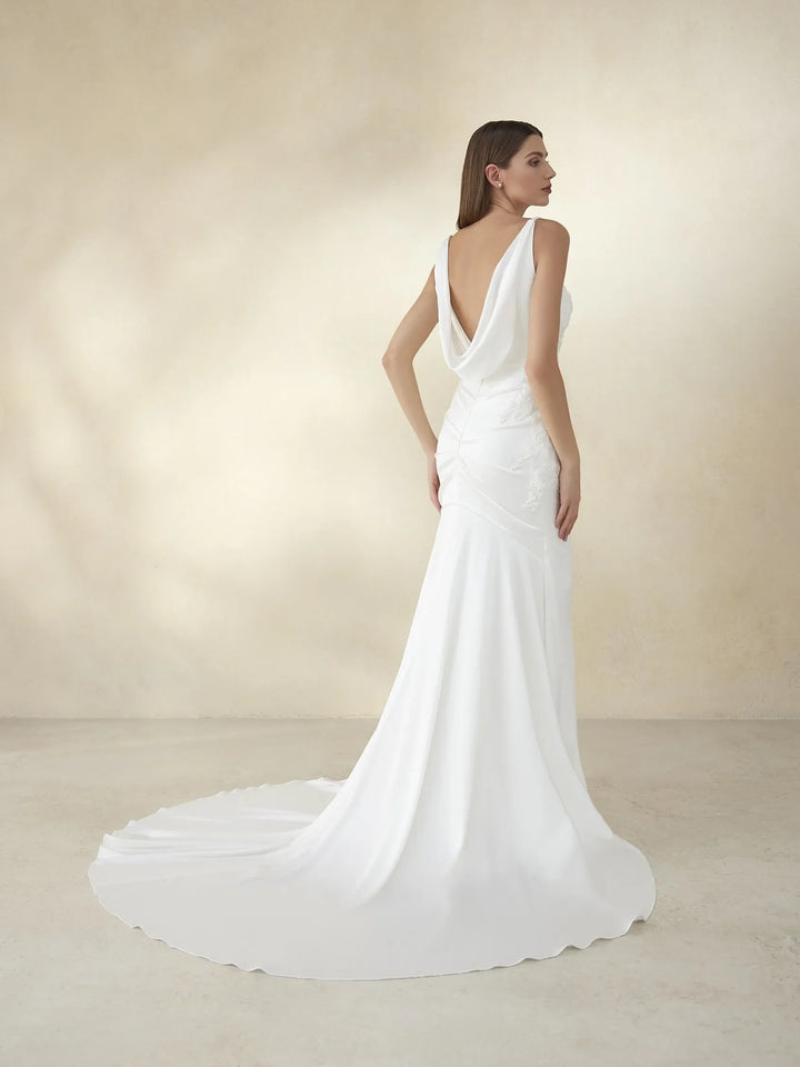 Pronovias: Wave