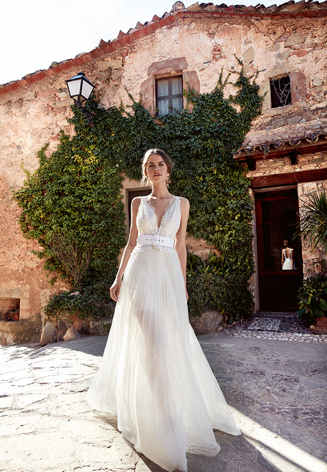 Yolan Cris Brut Vestido sample sale wedding dress