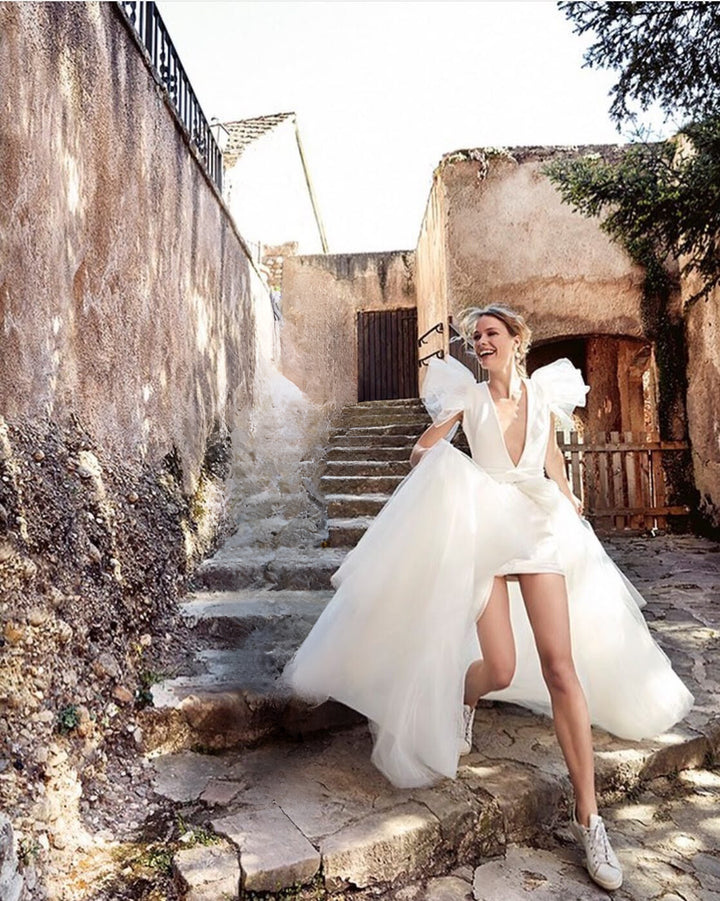 Yolan Crise Rocio Vestido sample sale wedding dress front view