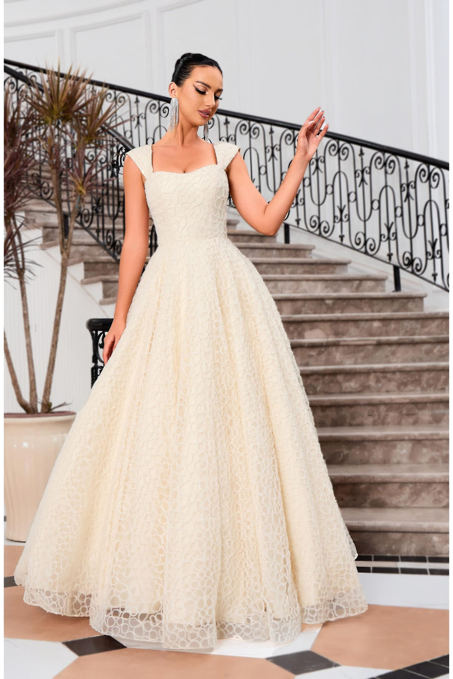 Jadore Evening Dress 4 / Cream Jadore: J24037