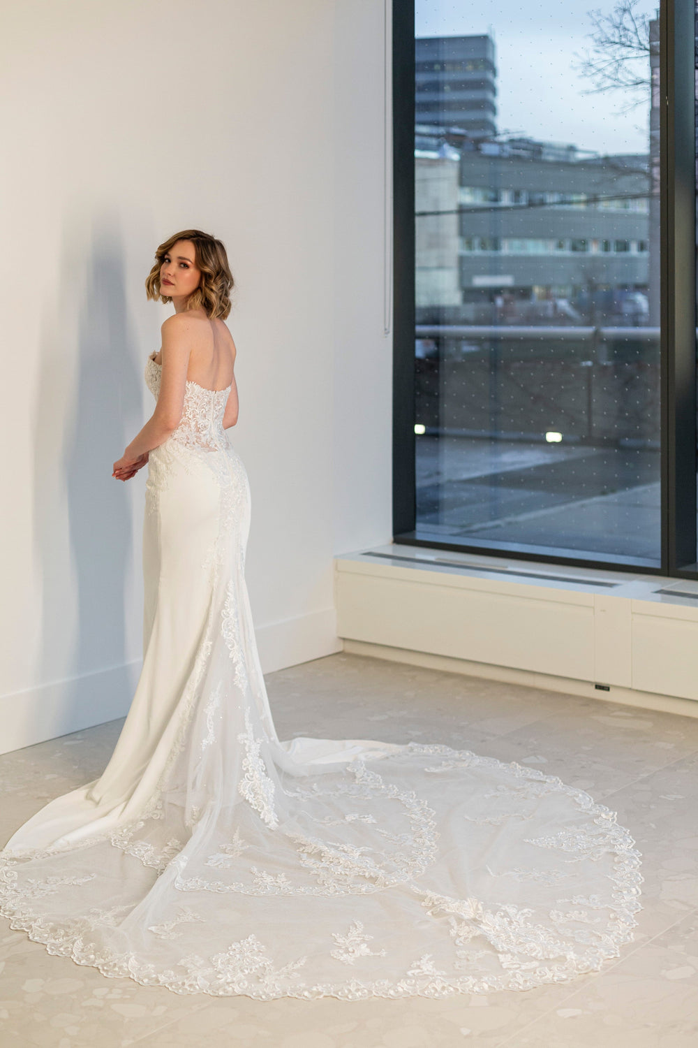 Magnolia Wedding Dress Magnolia: Torenia