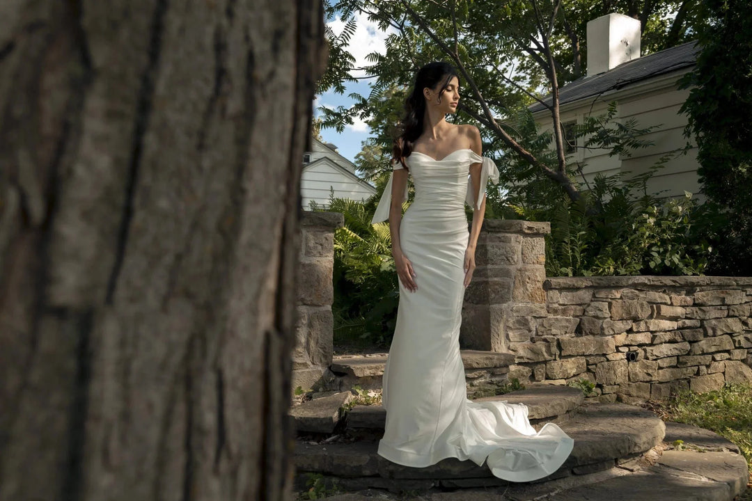 Magnolia White Wedding Dress Magnolia White: Privet