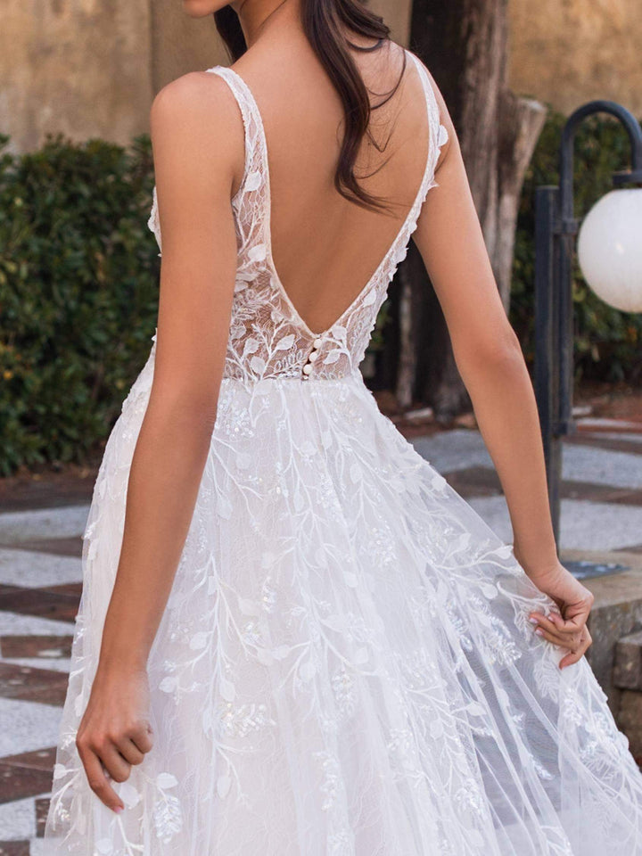 Pronovias Wedding Dress Pronovias: Elara