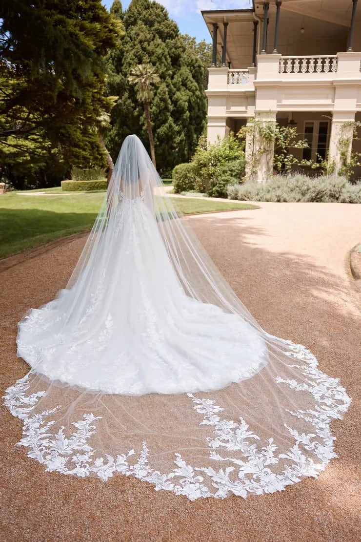 Sophia Tolli Wedding Dress Sophia Tolli: ST623VEIL