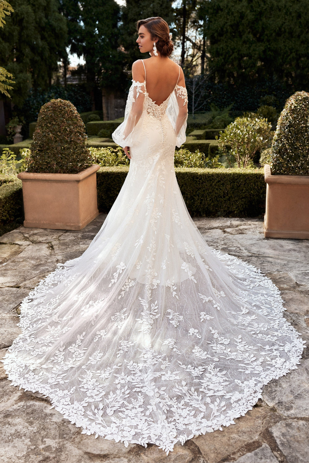 Sophia Tolli Wedding Dress Sophia Tolli: Y3118 - Allira